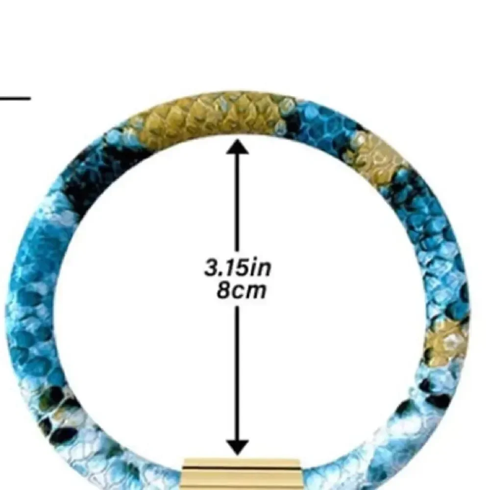 Blue snakeskin pattern key ring bracelet